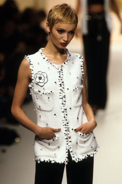Look 123